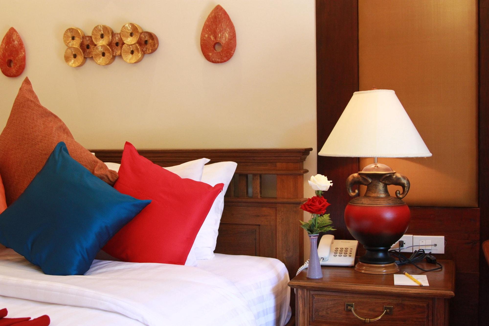Viang Thapae Resort Chiang Mai Esterno foto