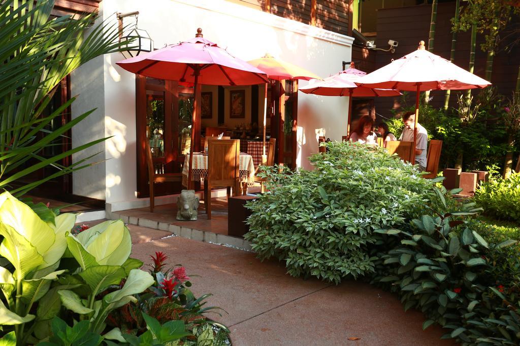 Viang Thapae Resort Chiang Mai Esterno foto